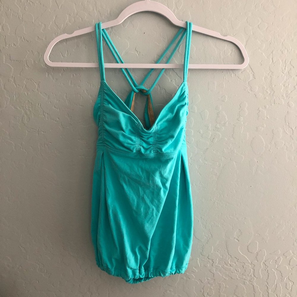 Lululemon Athletica tank light teal built in bra